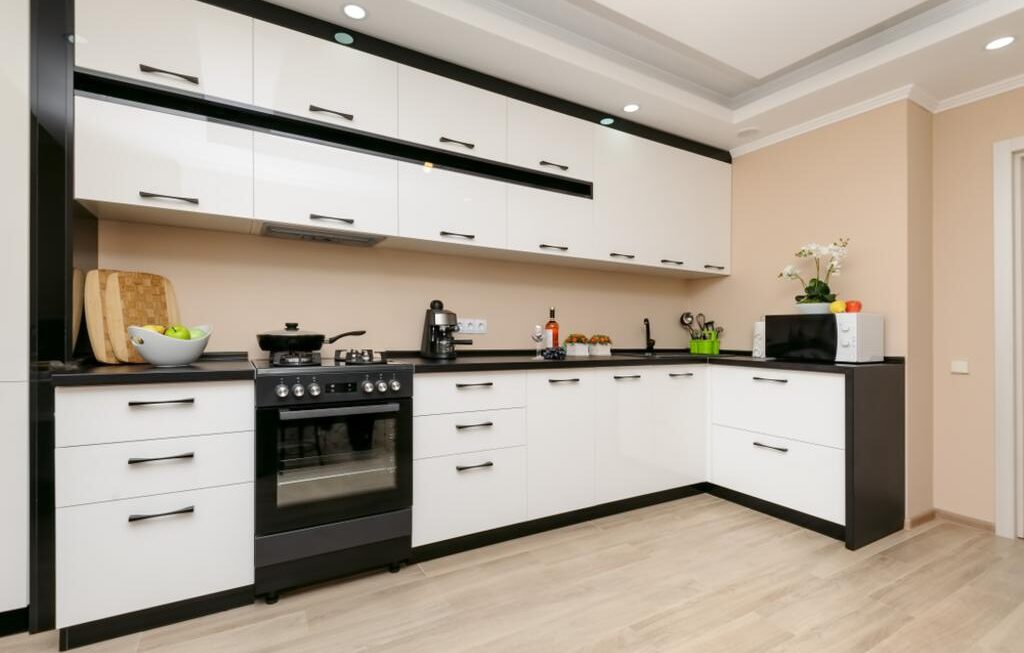 Pourquoi opter pour une armoire de cuisine en mélamine ?