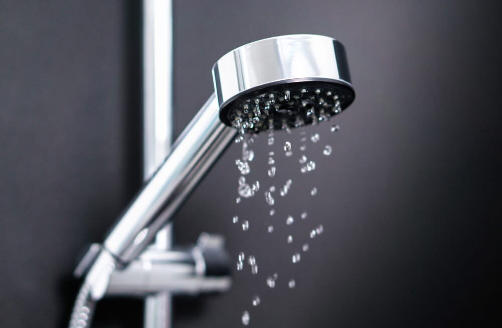 Réduire la consommation d’eau de la maison grâce aux équipements sanitaires efficaces